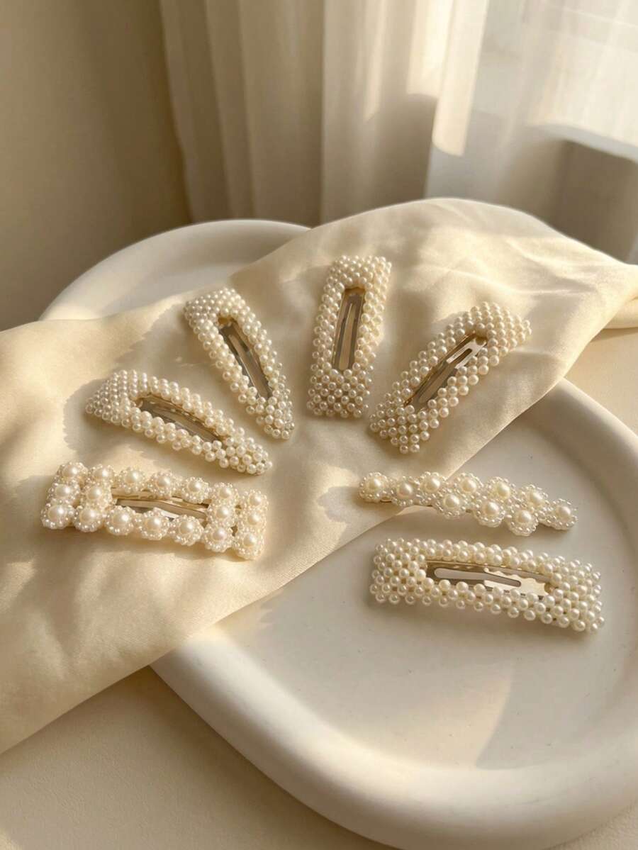 4pcs Girls' Fashionable Minimalist Pearl Flower Hair Clips, Suitable For Daily Wear - White - View 1