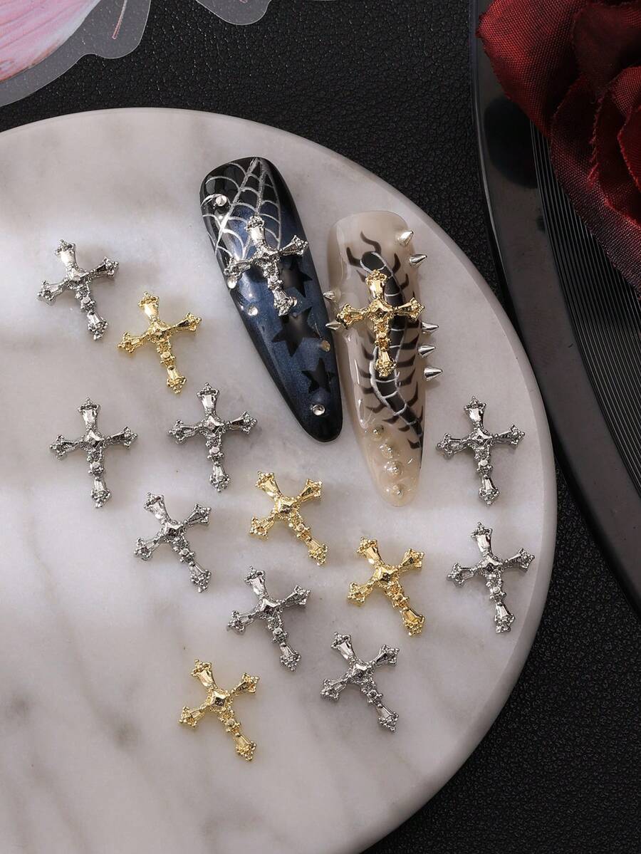 20 pièces Pierres de clous en croix de style punk vintage en alliage, décoration d'art de clous en croix 3D en métal Y2K, accessoires de faux clous DIY haut de gamme et exquis, charmes de clous - Multicolore - Voir 1