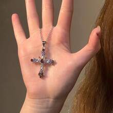哥特式欧美Y2K小众个性化水钻十字架吊坠项链（女士款） - 粉色 - 查看 3