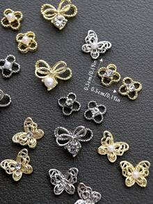 15 Peças Encantos de Unhas, Suprimentos de Unhas, Laço Vazado Encravado de Diamante Pérola Falsa Cor Dourada Cor Branca K, Encantos de Unhas de Luxo Leve Doce Francesa Menina, Suprimentos de Unhas de Metal Festival de Música Turismo Festival Comemoração, Gemas de Unhas de Strass Branco Brilhante, Adequado para Acessórios DIY Multifuncionais - Multicolorido - Visão 2