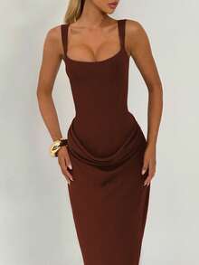 Vestido Corpete Sexy com Alças Finas para Mulheres Cornelia, Vestido Longo Plissado de Verão, Vestido de Festa de Coquetel Elegante com Cordão nas Costas em Marrom - Castanho - Visão 7