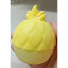 1件水果水球玩具，可重複使用擠壓噴水玩具，柔軟感官紓壓玩具，適合壓力釋放與解壓，互動式泳池海灘戶外水上遊戲套組，夏季派對遊戲，適合青少年與成人的禮物 - 彩色 - 查看 18