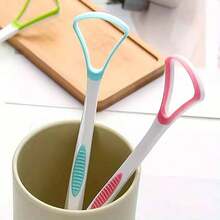 3pcs/2pcs/1pc Tongue Cleaner Designed To Effectively Remove Bacteria, Food Residues And Odor-Causing Substances From The Tongue Surface. As Shown In The Comparison Image, It Can Transform A Dirty Tongue Into A Clean And Healthy Appearance, Greatly Improving Oral Hygiene And Reducing Bad Breath. - Multicolor - View 2