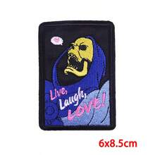 Mattel Parches termoadhesivos bordados con diseño de esqueleto animal, gigante cósmico y He-Man punk - A - Ver 6