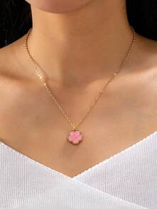 1pc Minimalist New Sweet Pink + Coffee Brown Clover Flower Pendant Necklace, Elegant & Luxurious, Minimalist & Fashionable Design, Suitable For Women, Ideal For Date Night, Graduation Gift, Daily Wear, And Wedding Season - Pink - View 1
