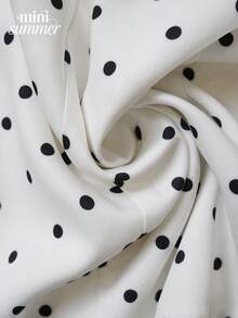 女士黑白波点新款春夏V领短袖长裙 - 褶皱腰身和喇叭裙摆，柔软浪漫优雅休闲，适合办公室、派对、情人节约会等场合。 - 白色 - 查看 5