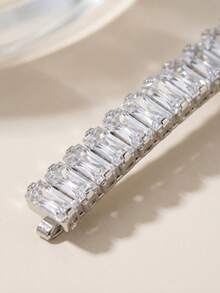 3 Stück funkelnde Baguette Kristall minimalistische Haarspangen für Hochzeit und Party, kubische Zirkonia lineare Luxus Haarspangen für Frauen zu formellen Anlässen, Festivals, elegant - Verschiedenfarbig - Übersicht 7