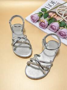 1 đôi dép xăng đan thời trang cho trẻ em, dép xăng đan đế bằng màu bạc cho bé gái, dép xăng đan một quai đính đá màu bạc, đế mềm chống trượt bền chắc, thích hợp cho các hoạt động mùa hè, tiệc tùng, du lịch. - Bạc - Xem 5