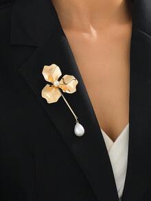 1 Pc Floral Pearl Brooch - Gold Tone Teardrop Pearl Dangle Design For Party & Formal Occasions - Gold - View 9