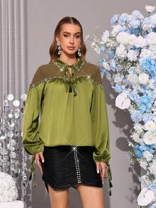 Áo kiểu nữ mới với cổ áo tua rua và dây buộc, chất liệu chiffon xuyên thấu, tay áo dài kiểu đèn lồng, kiểu dáng thanh lịch. - màu xanh lá - Xem 7