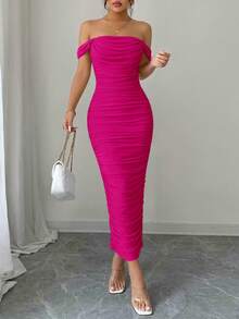 PRETTYGARDEN Women's Summer Dresses Off The Shoulder Dress Ruched Bodycon Sleeveless Evening Elegant Dresses Wedding Guest Graduation Cocktail Club Party Maxi Dresses - 玫紅色 - 查看 4