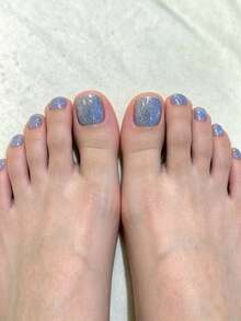 VV MEI JIA ER Brilhe com unhas dos pés estilo olho de gato, unhas postiças - 24 peças, unhas curtas quadradas, azul celeste claro com revestimento UV, unhas postiças com brilho perfeito para os pés, unhas quadradas com brilho perfeito, 1 lixa de unha e 1 gel de gel. - Baby Azul - Ver 3