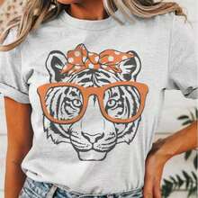 Purple & Gold Game Day Tiger Shirt Unisex |   Retro Tiger Graphic Tee |   Game Day-Shirt |   Sports Fan Shirt |   College Game Day Outfit Cute Oversized Tshirts Women Round Neck Street Cotton Short Sleeved-Shirt - white002 - 查看 10