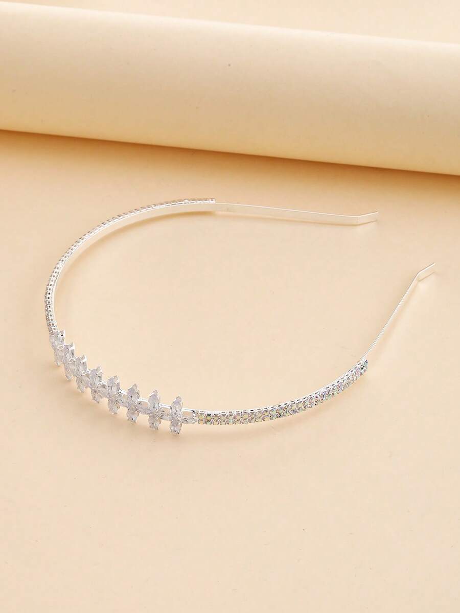 Silver Thin Headband With Rainbow Crystal Rhinestones, 7 Crystal Leaf-Like Pendants In The Middle, Elegant And Sparkling - Silver - View 1