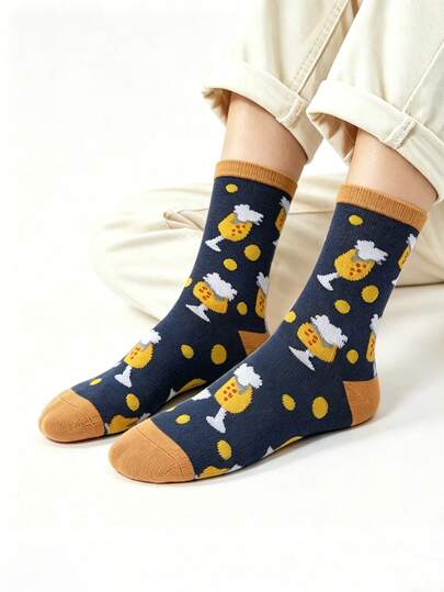 1/3 Pairs Of Men's Mid Length Socks, With A Beer Themed Design For Spring And Summer, Featuring A Unique And Non Confrontational Style. All Patterns Are Made Using One-Piece Knitted Jacquard Technology, Which Is Skin Friendly And Does Not The Feet. The Socks Are Sewn Together And Are Fun To Wear. They Are Made Of Alcohol And Suitable For Various Occasions, Suitable For Both Men And Women