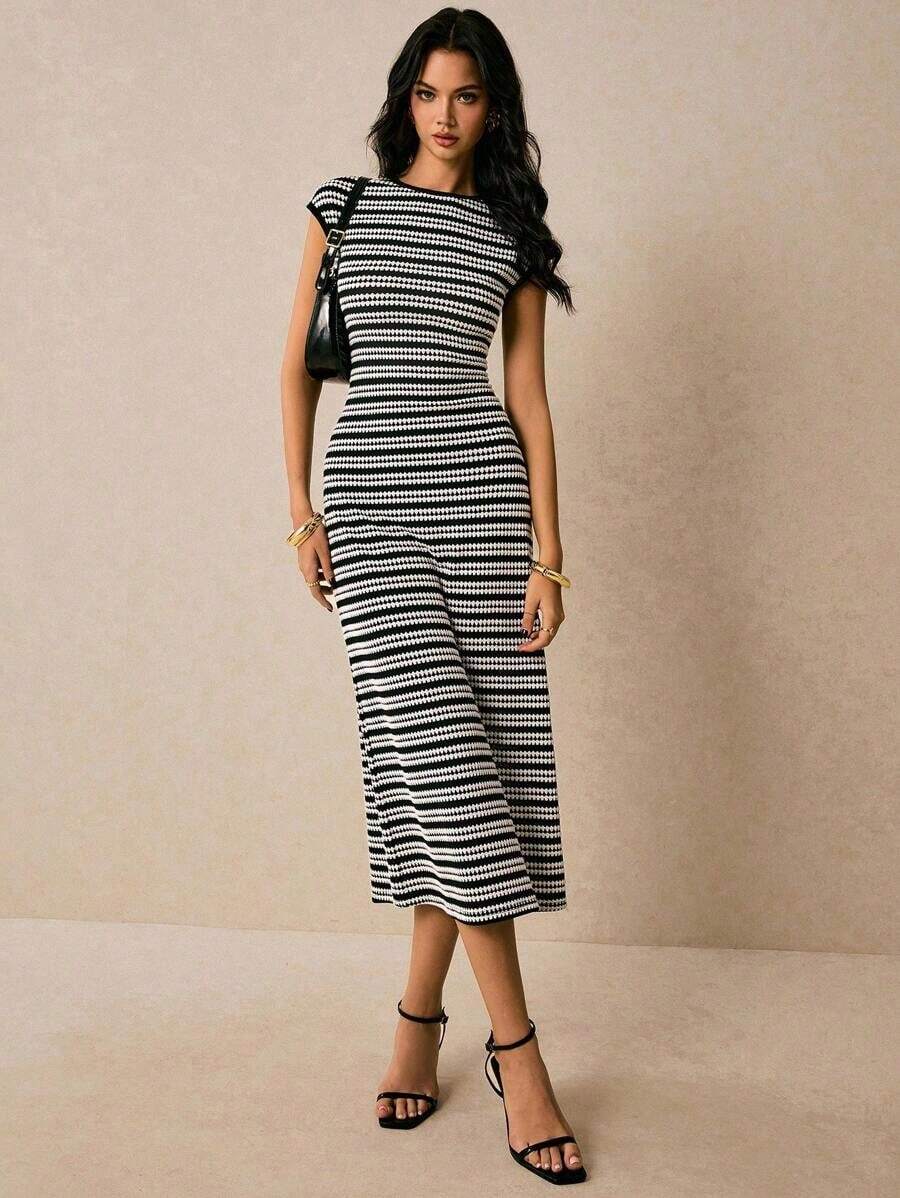 Vestido ajustado de mujer con rayas de moda, de verano - Blanco y Negro - Ver 1