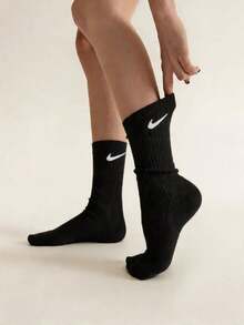 NIKE Dry Cushion Crew 训练袜（6 双） - 黑白 - 查看 1