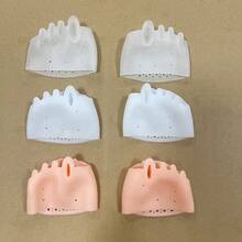 2pcs Silicone Forefoot Pads With Ergonomic 5-Hole Honeycomb Design, Offering Excellent Shock Absorption, Breathability And Secure Fit. Aside From Daily Foot Care, It Can Also Serve As A Practical Accessory For Art, Weddings And Home Decor, Providing Comfortable Wear For Wedding Shoes, Formal Shoes And Home Matching. - Multicolor - View 11