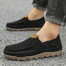 Rubber Non-Slip Sole Plain Black Business Casual Shoes, Breathable Loafers, Slip-On Moccasins For Men, Plus Size - Black - View 3