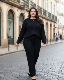 Plus Size Women's Ribbed Knit Set For Winter - Blouse And Wide-Leg Pants - Negro - Ver 2
