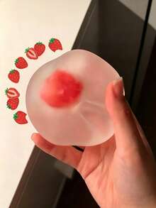 慢回弹草莓麻糬，柔软有弹性的创意玩具。可挤压、揉捏玩耍，有助于缓解压力，舒缓身心。是游戏、派对、生日、节日的理想礼物。 - A - 查看 8