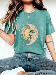 Women's Bohemian Style T-Shirt With Mysterious Moon And Sun Face Pattern Print, Vintage Hippie Style, Short Sleeve Casual Round Neck Top, Perfect Choice For Spring And Summer Women's Fashion 2025 - 薄荷綠 - 查看 2
