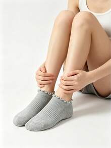 5 Pairs Women's Ruffle Trim Ankle Socks, Ruffled Hem Low Cut Casual Socks, Available In White, Black, Gray And Multi-Color - Multicolor - View 5