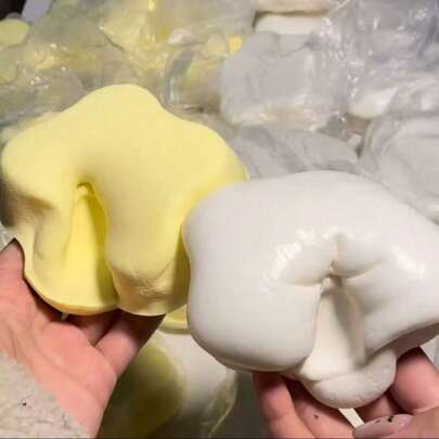 1个慢回弹粘性吐司盒蛋糕面包揉捏慢回弹减压玩具