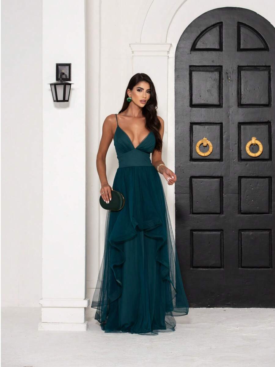 Long, Spaghetti Strap, V-Neck, Non-Sparkly Party Dress With Ruffles, Suitable For Bridesmaids At A Wedding. - Màu xanh lá cây đậm - Xem 1