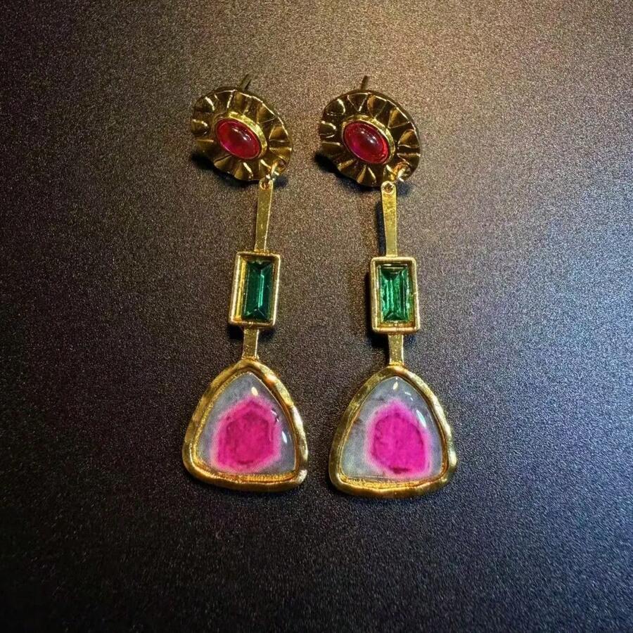 1 Pair Elegant Unique Geometric Enamel Colored Glass Personalized Earrings, Vintage Style Earrings - Triangle Earrings - View 1
