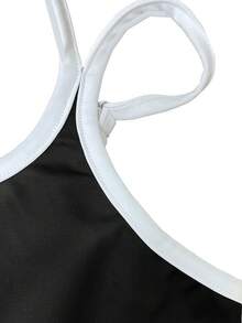 女士夏季黑白撞色滚边可调节交叉细肩带紧身腰休闲运动套装 - 黑色 - 查看 4