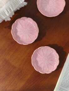 1pc/2pcs/4pcs/6pcs/8pcs Pink Ceramic Flower Shaped Plates, Cute Sakura Small Dishes, Japanese Embossed Floral Sauce Bowls Suitable For Sushi, Snacks, Desserts, Tea Bags, Home, Restaurant, Kitchen Tableware - Multicolor - View 9