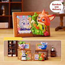 Miniso Caja ciega de juguete magnético de la Colección de Arte Famoso de Disney, marcos de arte de personajes de dibujos animados adorables, artesanía vintage exquisita, decoración versátil para el refrigerador y el escritorio, regalo encantador perfecto (1 pieza entregada al azar) - Multicolor - Ver 9