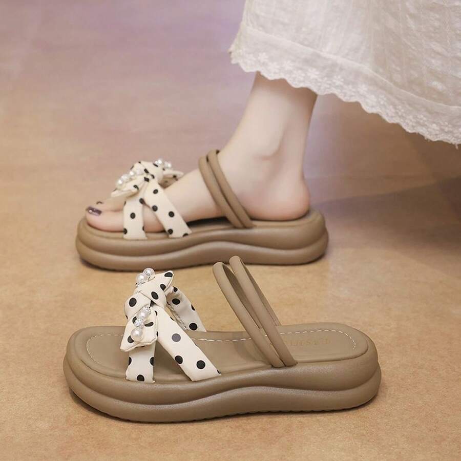 Women Wedges & Flatform - Black - View 1