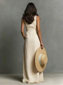 Robe chemise sans manches à col en V de couleur unie pour femmes, design avec boutons devant, détail de taille plissée, ourlet fluide en A, élégante pour l'été - Nude - Voir 2