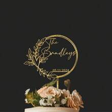 1pc Customized Wedding Cake Topper, Heart-Shaped Acrylic Cake Decoration Board With Personalized Name And Date, Fashionable Floral Wreath Wedding Cake Decor, Golden Boho Style, Customized Surname And Date, Multi-Color Options - F-wreath Wedding Cake Holder Label - View 7