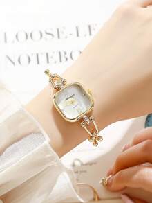 Đồng hồ dây vàng thanh lịch đang thịnh hành, mặt vuông, dây đeo mắt xích, hoàn hảo cho công sở và phong cách thường ngày. - Nhiều màu - Xem 7