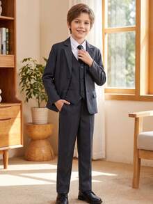 6件組男孩西裝套裝，包含西裝外套、背心、百褶白襯衫、長褲、領帶、吊帶，適合婚禮、生日、舞台表演及其他正式場合，4-16歲 - 深灰色 - 查看 4