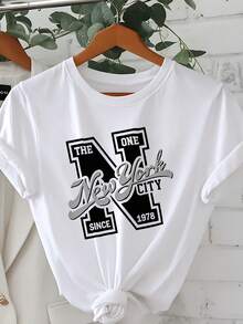 -Vintage NYC Graphic Shirt For Women --Heavyweight 200 G/M² Cotton Shirt With Retro ONE NEW YORK CITY & SINCE 1978 Design --White Shirt For Everyday Casual Wear - Machine Washable, An Everyday Essential -Women's Sleep Shirts - White - View 2