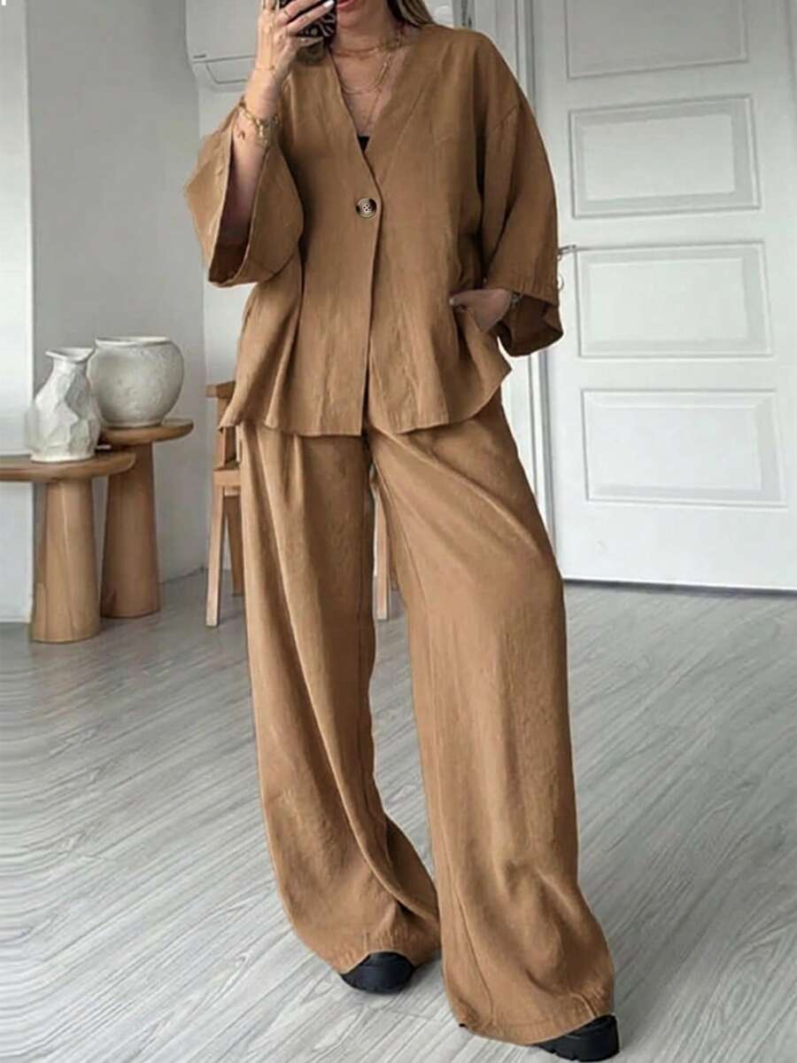 女款休閒寬鬆V領上衣與高腰寬腿褲套裝，純色，輕盈，適合春夏秋季，優雅棕色