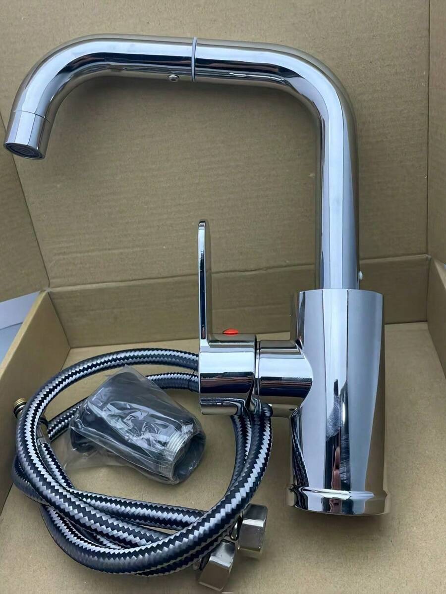 1 Set Kran Stainless Steel Putar 360° dengan Kontrol Panas dan Dingin Terpisah, Selang Masukan Air G1/2" Terintegrasi, Kepala Semprotan Tekanan Tinggi, Cocok untuk Wastafel Dapur dan Kamar Mandi, Pemasangan Mudah, Aliran Air Efisien, Desain Modern, Pemasangan Lubang Tunggal, Perawatan Permukaan Berkualitas Tinggi, Cocok untuk Semua Musim