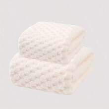 1-Pack Uper Soft Cloud Velvet Bath Towel ,Contemporary Space-Themed Waffle Weave Bath Towel, Quick-Dry Soft Spa & Gym Towel, 300 GSM Oblong Knit Fabric, Suitable For Daily RV Use SPA, Use In The Gym, Bathroom, And During Travel. - Apricot - View 3