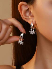 1 Pair Cute Ocean Creature Starfish & Shell Pendant Thick Silver Plated Hypoallergenic Double Arc Hoop Earrings With Cubic Zirconia, Summer Vacation Beach Style - Multicolor - View 4