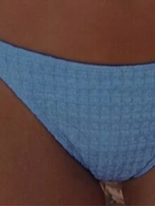 Bộ bikini hai mảnh màu xanh nhạt dễ thương dành cho nữ, quần bơi buộc dây bên hông, thiết kế thắt nút, chất liệu co giãn vừa phải, thích hợp cho kỳ nghỉ biển. - Màu xanh lam - Xem 4