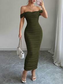 PRETTYGARDEN Women's Summer Dresses Off The Shoulder Dress Ruched Bodycon Sleeveless Evening Elegant Dresses Wedding Guest Graduation Cocktail Club Party Maxi Dresses - 軍綠色 - 查看 1