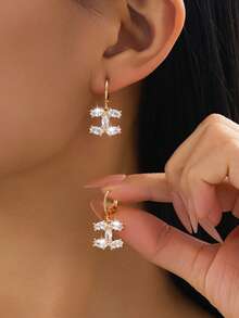 1 Đôi bông tai bằng đồng mạ vàng 18K, thanh lịch và dễ thương, thích hợp để đeo hàng ngày, hẹn hò và tụ họp, bông tai hình chữ C kép, trang nhã và đáng yêu, thích hợp để đeo hàng ngày và tụ họp. - Bông tai mặt dây chuyền pha lê CC - Xem 8