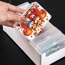 1 pieza Caja de plástico para pintura de diamantes, caja de almacenamiento transparente con diseño de ardilla y diferentes formas de rhinestones, adecuada para almacenar artículos pequeños y decorar el escritorio, kit de pintura de diamantes de alta calidad, almacenamiento de artículos pequeños, suministros de oficina, almacenamiento de arte - Ver 7