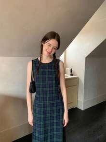 Retro Niche Round Neck Loose Back Slit Plaid Sleeveless Dress For Women - Blue - View 9