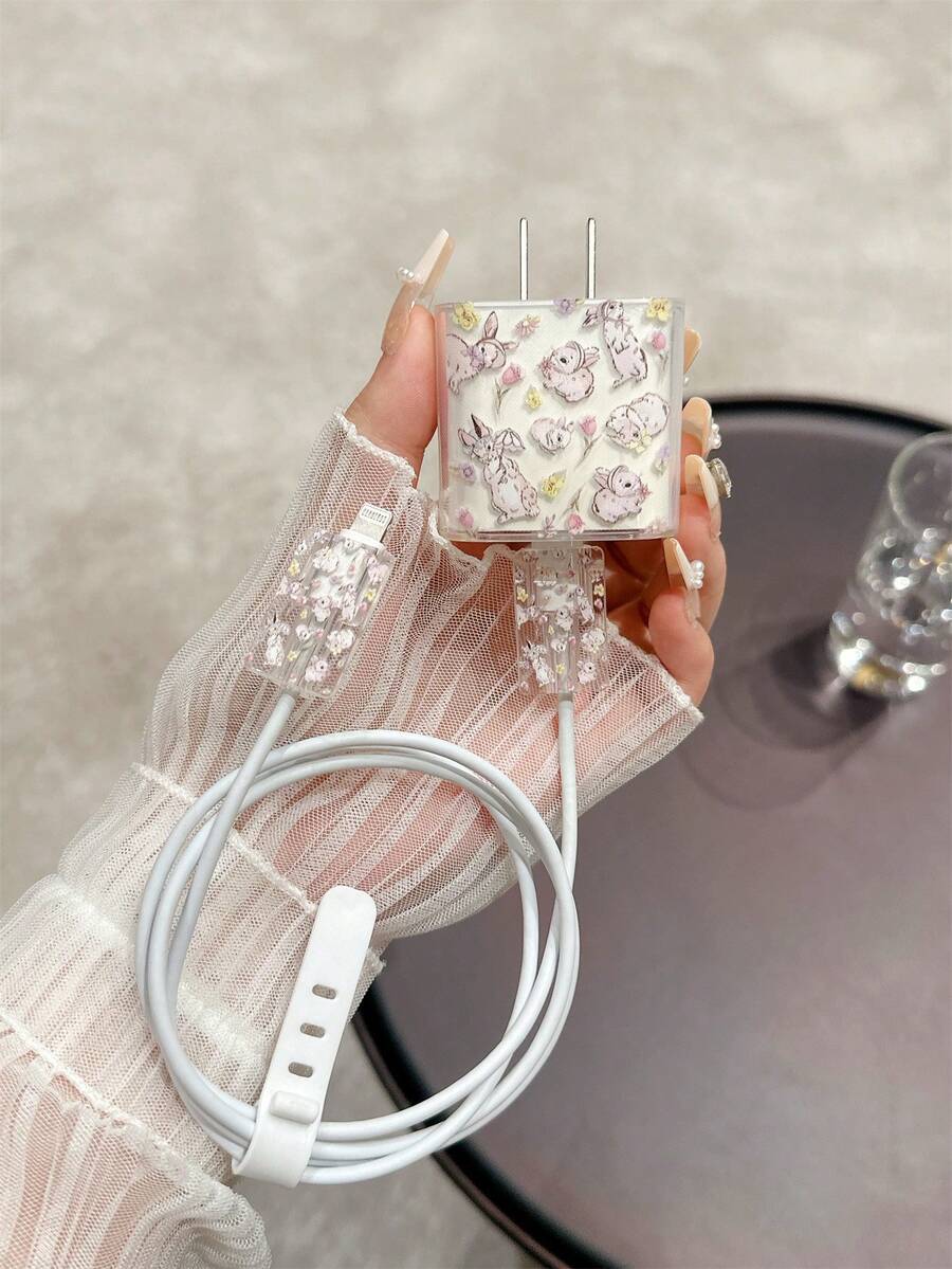 适用于 17 的四件套兔子花卉图案保护壳套装，包含一个 20W 快充保护壳和一个 18W 数据线保护壳，不含充电器和数据线。 - 彩色 - 查看 1