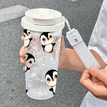 Conjunto de 5 copos de plástico de 500ml em formato de pinguim, com canudo e alça de corda. Copo anti-vazamento para café gelado, garrafa de água com estampa de floco de neve, ideal para uso diário e também um presente perfeito para estudantes e meninas. Presente adorável e charmoso para feriados, aniversários e volta às aulas; adequado para escola, trabalho, casa e atividades ao ar livre. - Pinguim Multicolorido - Ver 10